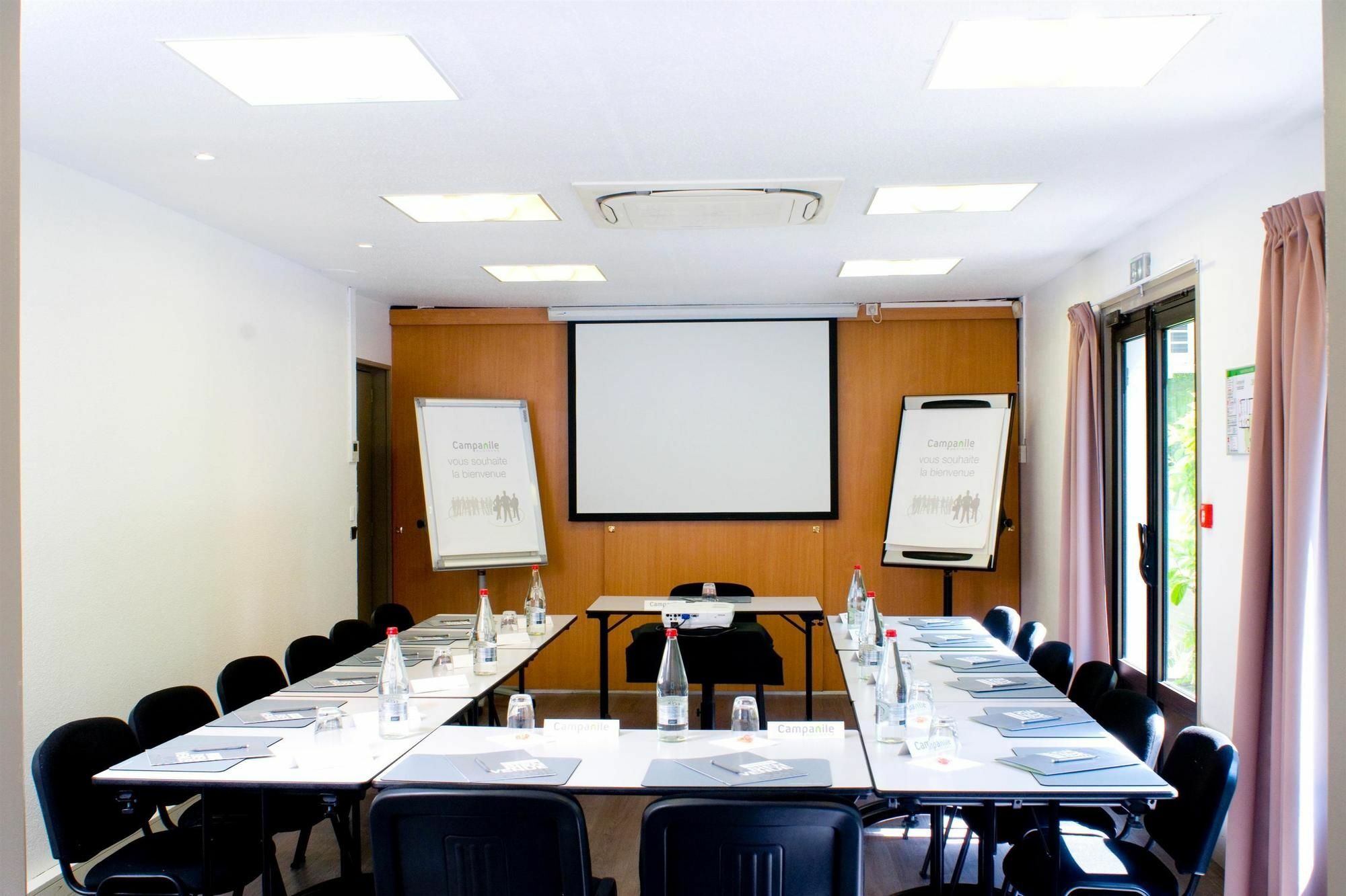 Campanile Annecy - Cran Gevrier Hotel Business photo
